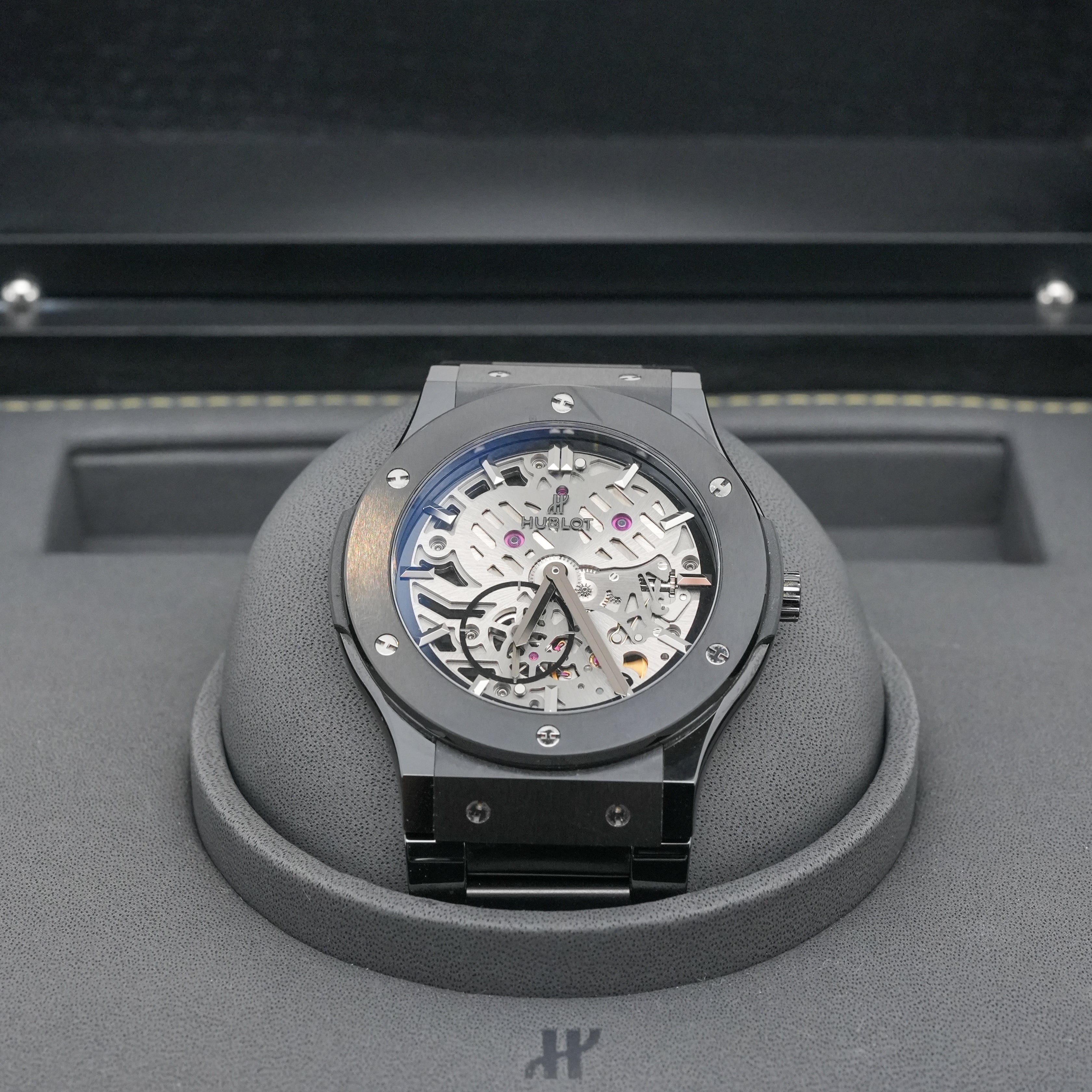 HUBLOT