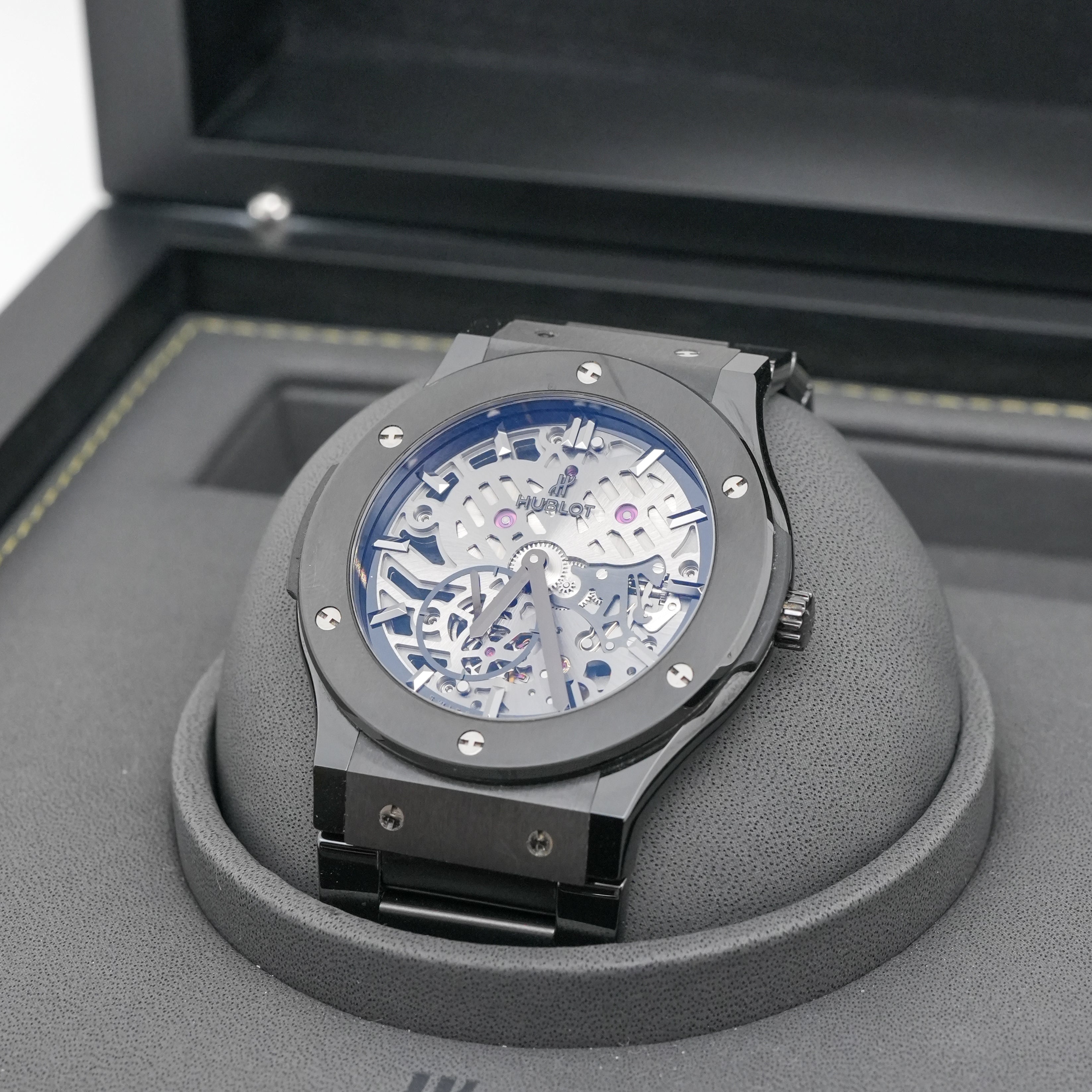 HUBLOT